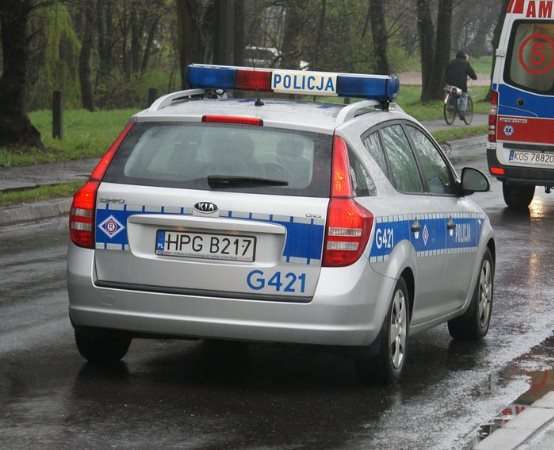 KMP Olsztyn: Odpowiedzą za naruszenie miru domowego i groźby karalne