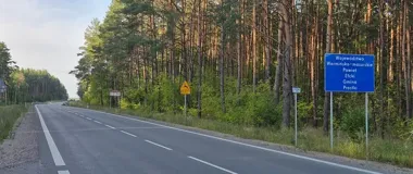 Nowe chodniki, oświetlenie i zatoki na DK65. Posadzono 900 drzew