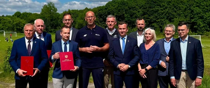 15 mln zł na boiska w regionie. Sześć miejscowości na sportowej mapie