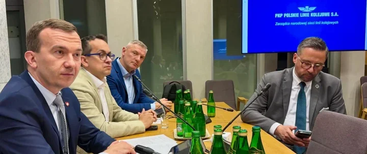 Sejm o bezpieczeństwie Warmii i Mazur. W tle umocnienia, kolej i drogi