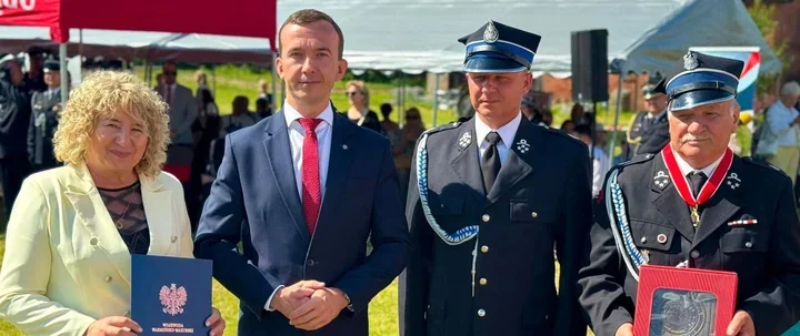 Strażackie jubileusze w regionie. Nowy wóz i 105 lat służby