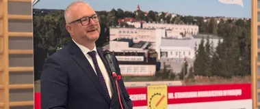 Wojewoda Radosław Król na inauguracji roku szkolnego w Pasłęku