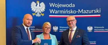 Ponad milion złotych dla samorządów. Wojewoda podpisał umowy