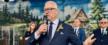 Wojewoda rozpoczął trasę dożynkową. Pierwszy przystanek w Rozogach