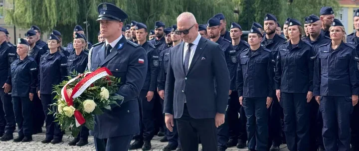 Hołd dla policjanta z Olsztyna. Zginął podczas służby w Mikołajkach