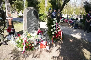 W Olsztynie pamięć o Katyniu połączyła kilka bolesnych historii