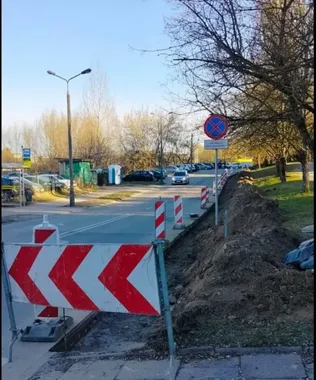 Iwaszkiewicza wchodzi w remont, a wiosna na Mlecznej nabiera tempa