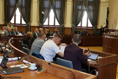 Pieniądze w ruchu i nowe inwestycje rozlane po całym powiecie