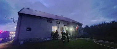 Wybuch gazu w Piotraszewie. Mężczyzna z poparzeniami, pięć osób ewakuowanych